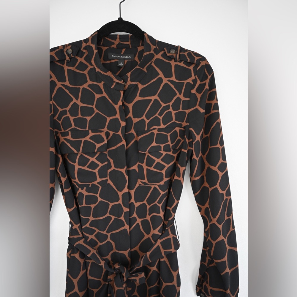 Banana Republic Printed Dress - Picture 3 of 6